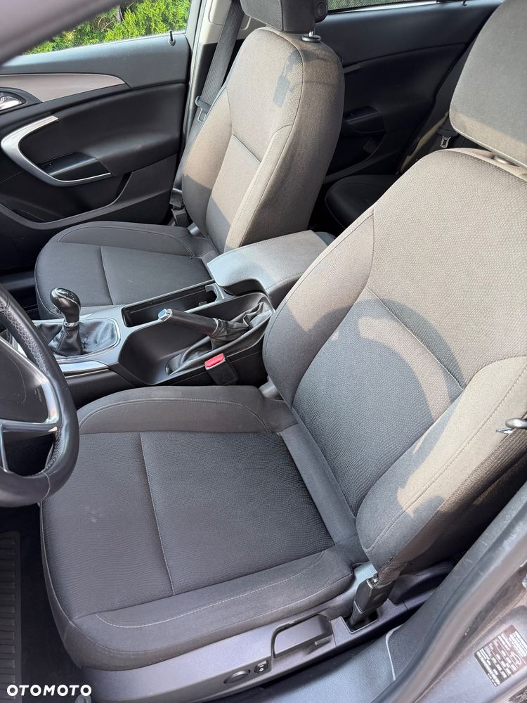 Opel Insignia 2.0 CDTI - 10