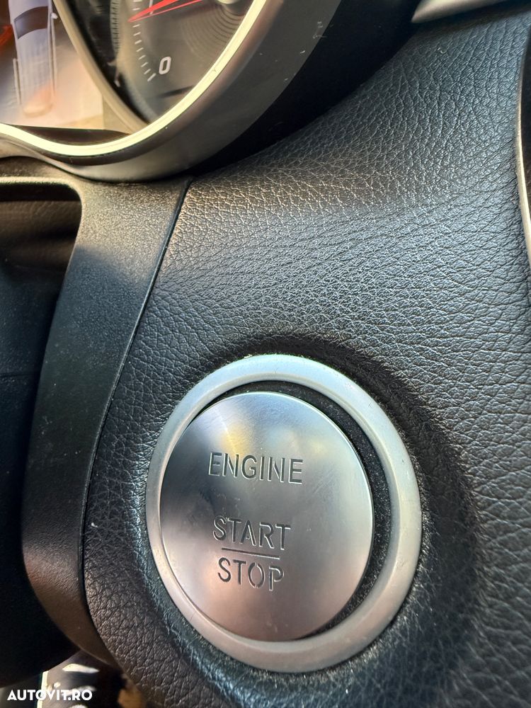Mercedes-Benz GLC 220 d 4MATIC 9G-TRONIC AMG Line - 17