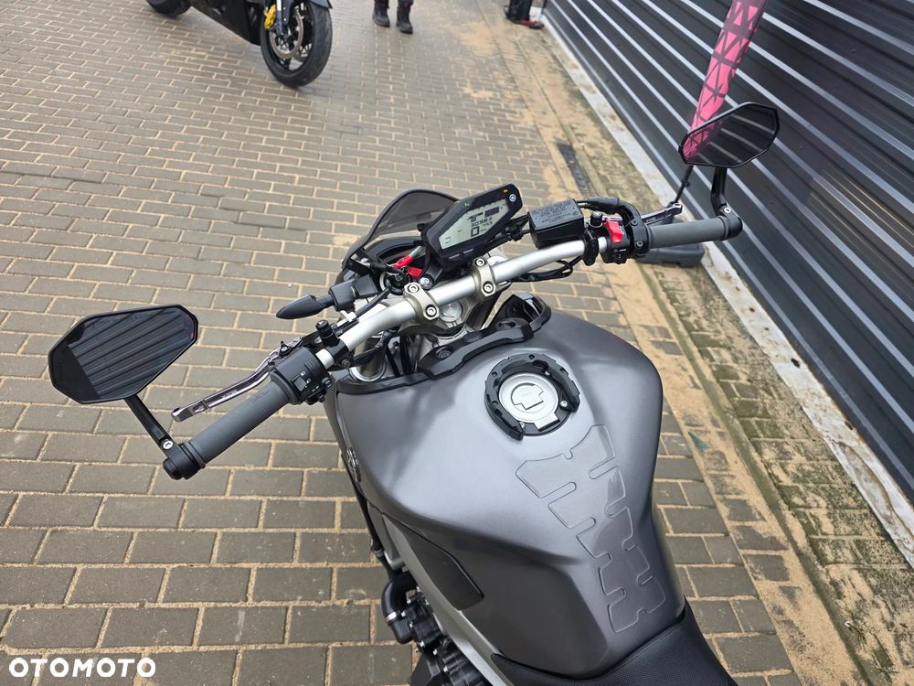 Yamaha MT - 29