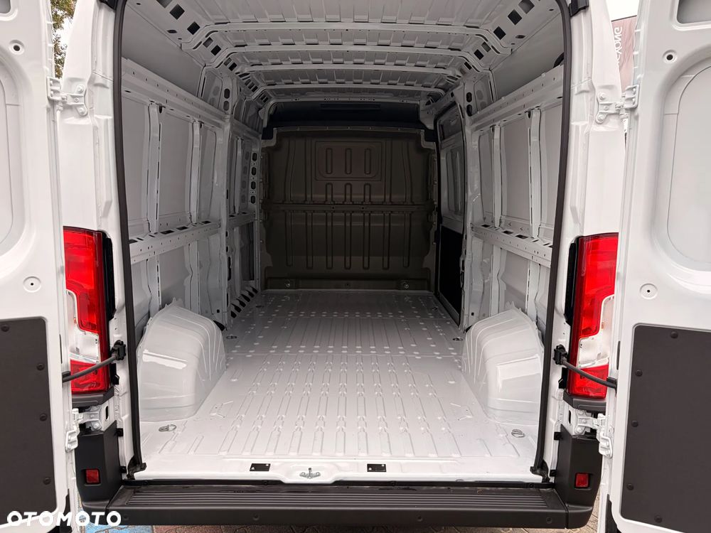 Peugeot Boxer Furgon L3H2 - 6