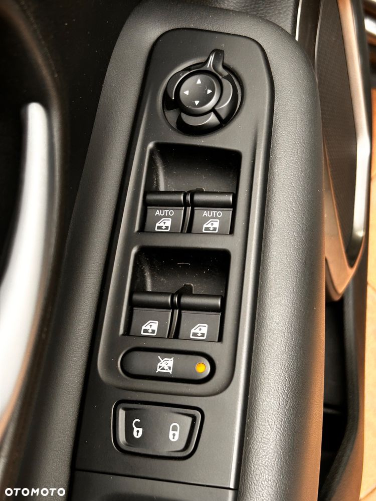 Jeep Renegade - 34