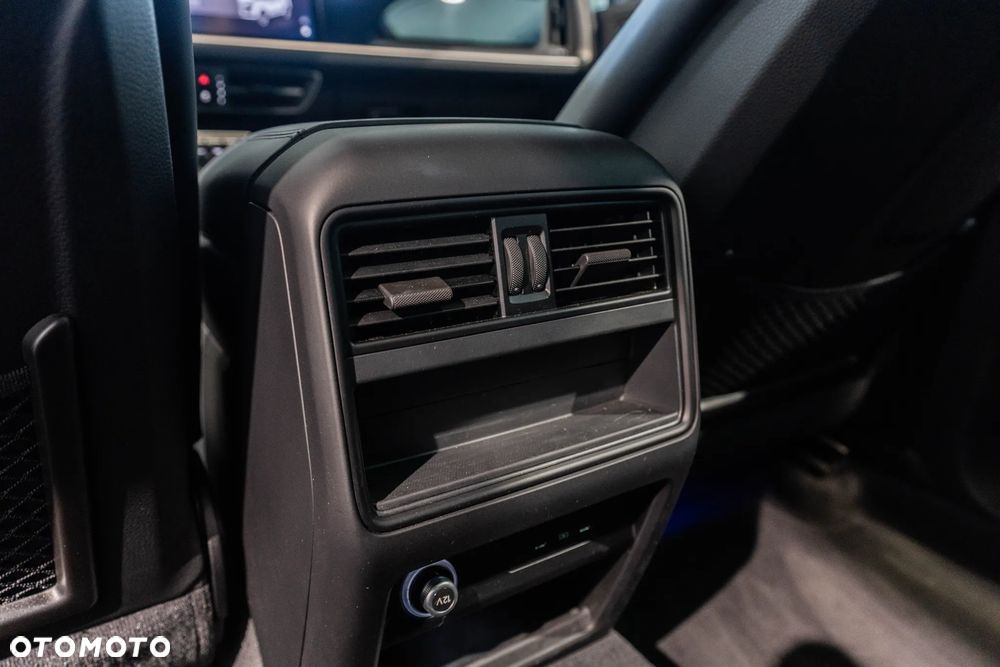 Porsche Cayenne E-Hybrid PHEV - 27