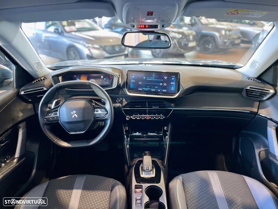 Peugeot 2008 1.2 PureTech Allure Pack EAT8 - 30