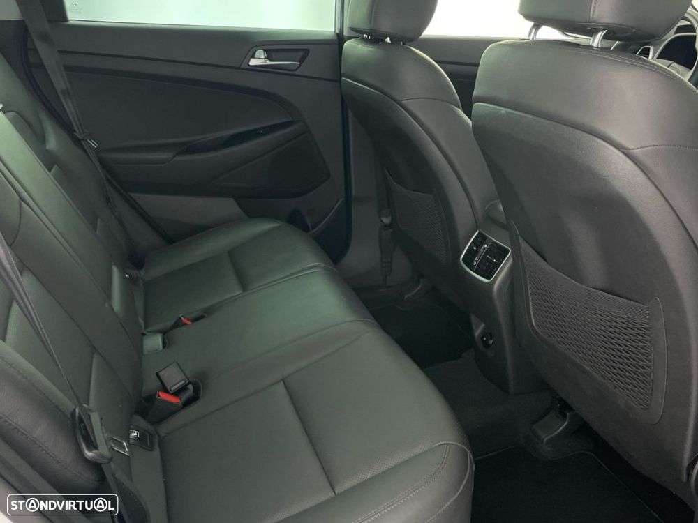 Hyundai Tucson 1.6 CRDi Premium - 25