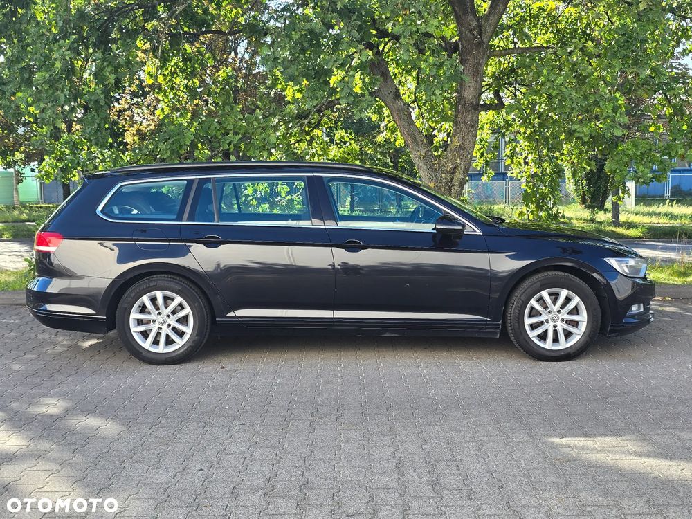 Volkswagen Passat 1.8 TSI BMT Comfortline - 11