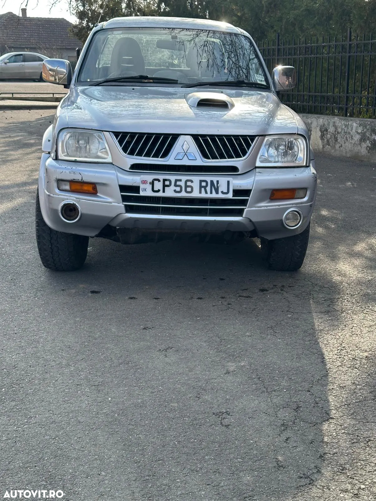 Mitsubishi L200 - 2