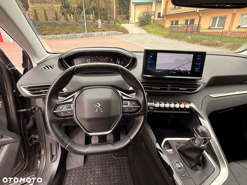 Peugeot 3008 1.5 BlueHDi Allure S&S - 36