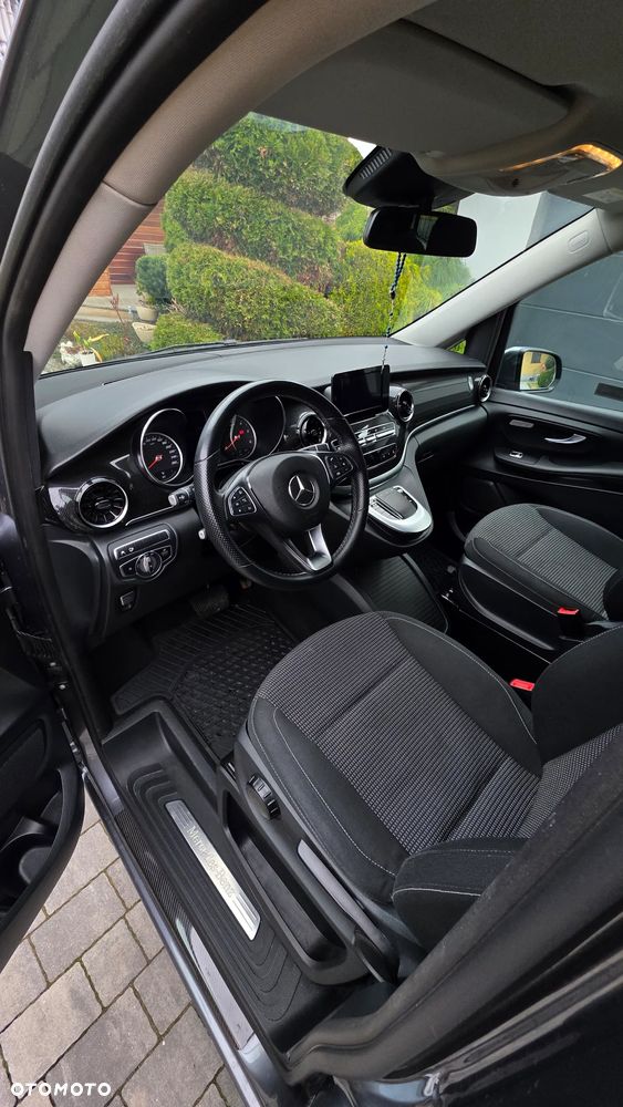 Mercedes-Benz Klasa V 220 d 9G-Tronic - 9