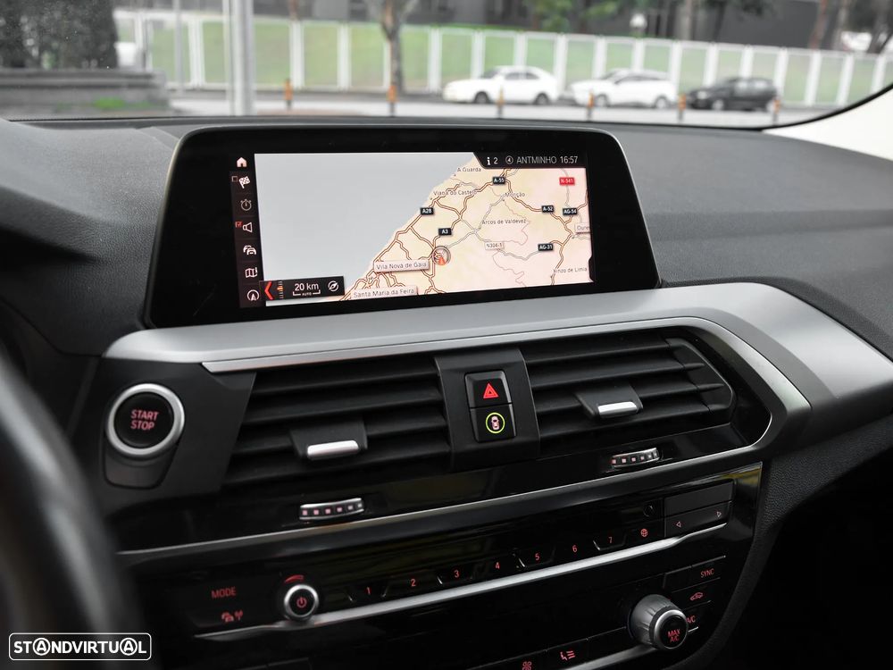 BMW X3 30 e xDrive - 22