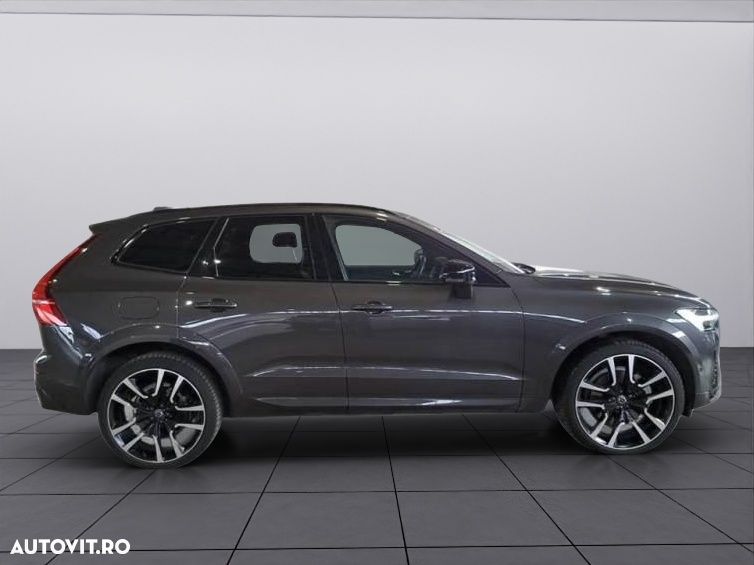 Volvo XC 60 T6 AWD Recharge Plus Dark - 6