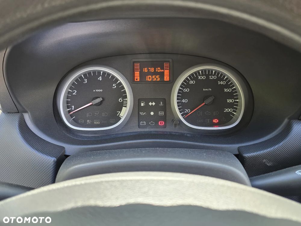 Dacia Duster 1.6 Laureate - 15