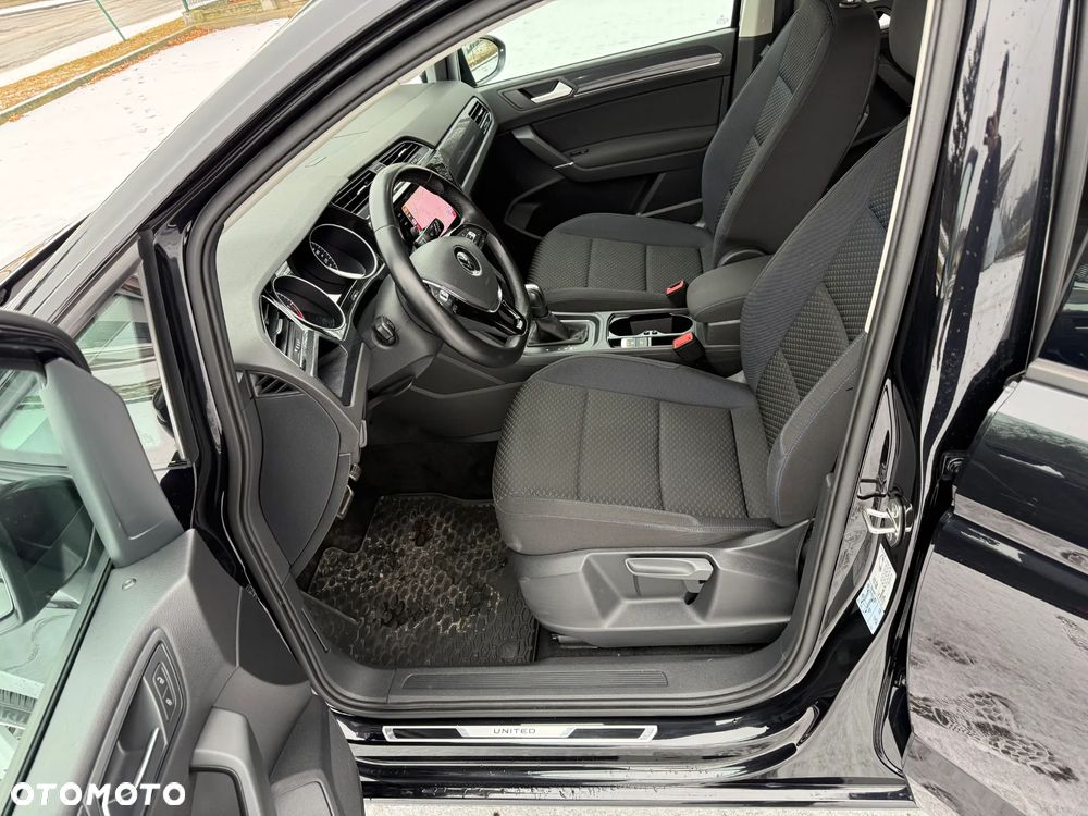 Volkswagen Touran 2.0 TDI SCR DSG UNITED - 22