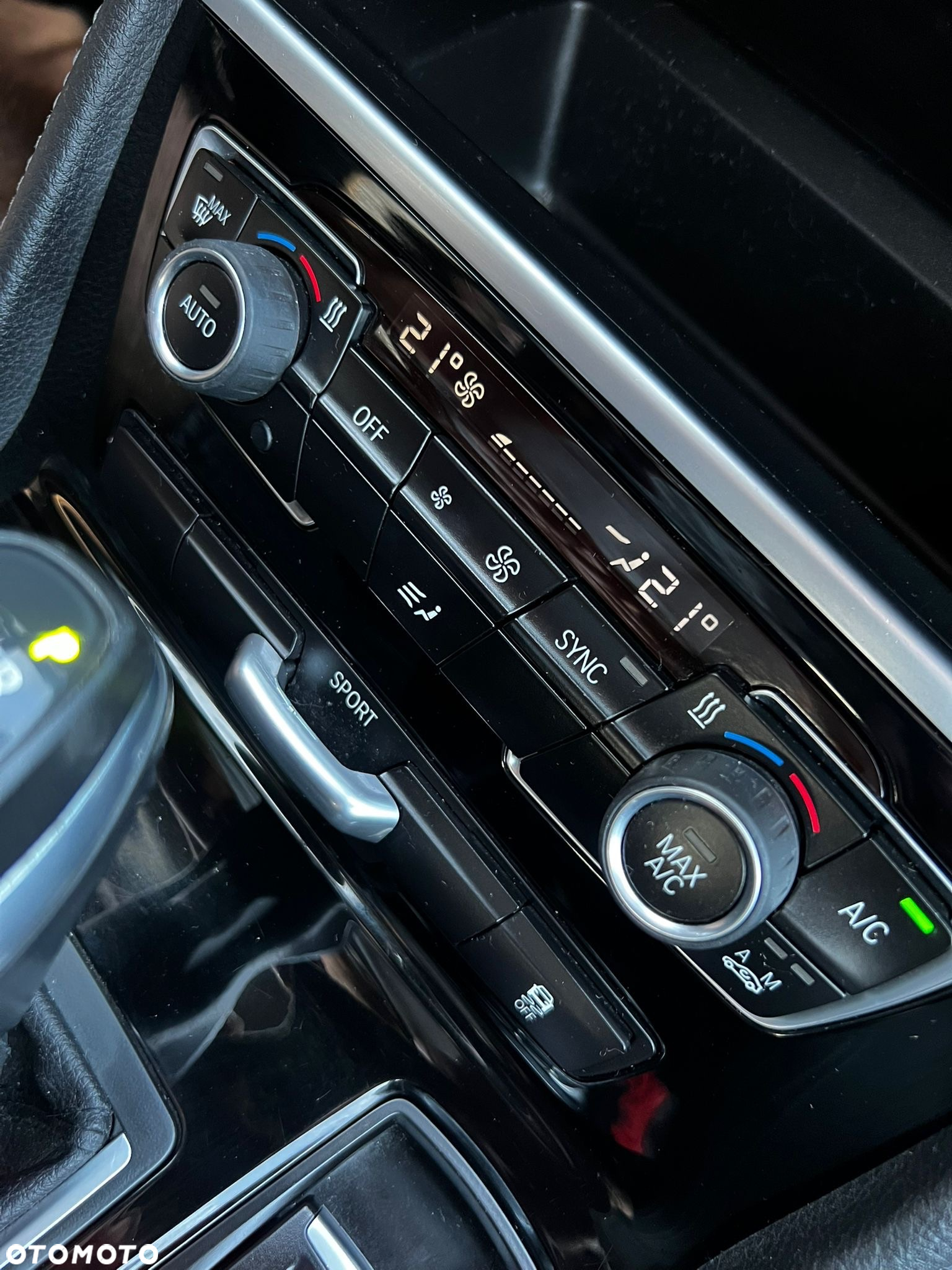 BMW Seria 2 218d Gran Tourer Sport-Aut Sport Line - 14