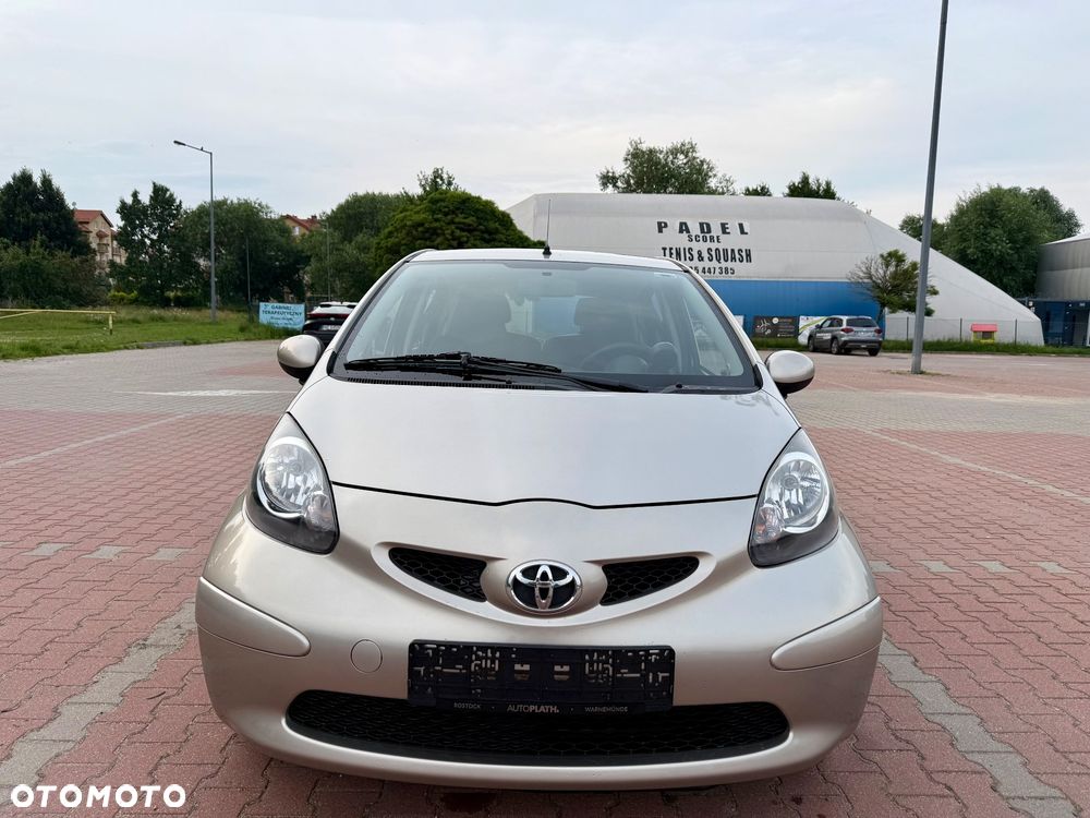Toyota Aygo Multi Mode ckIN2U - 12