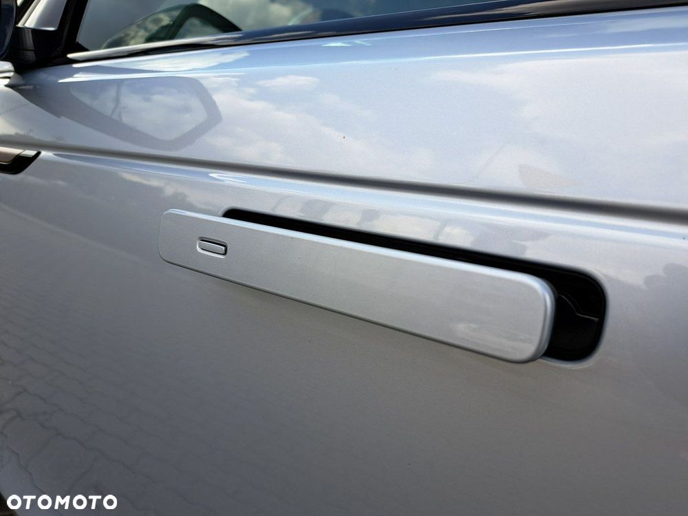 Land Rover Range Rover Velar - 12