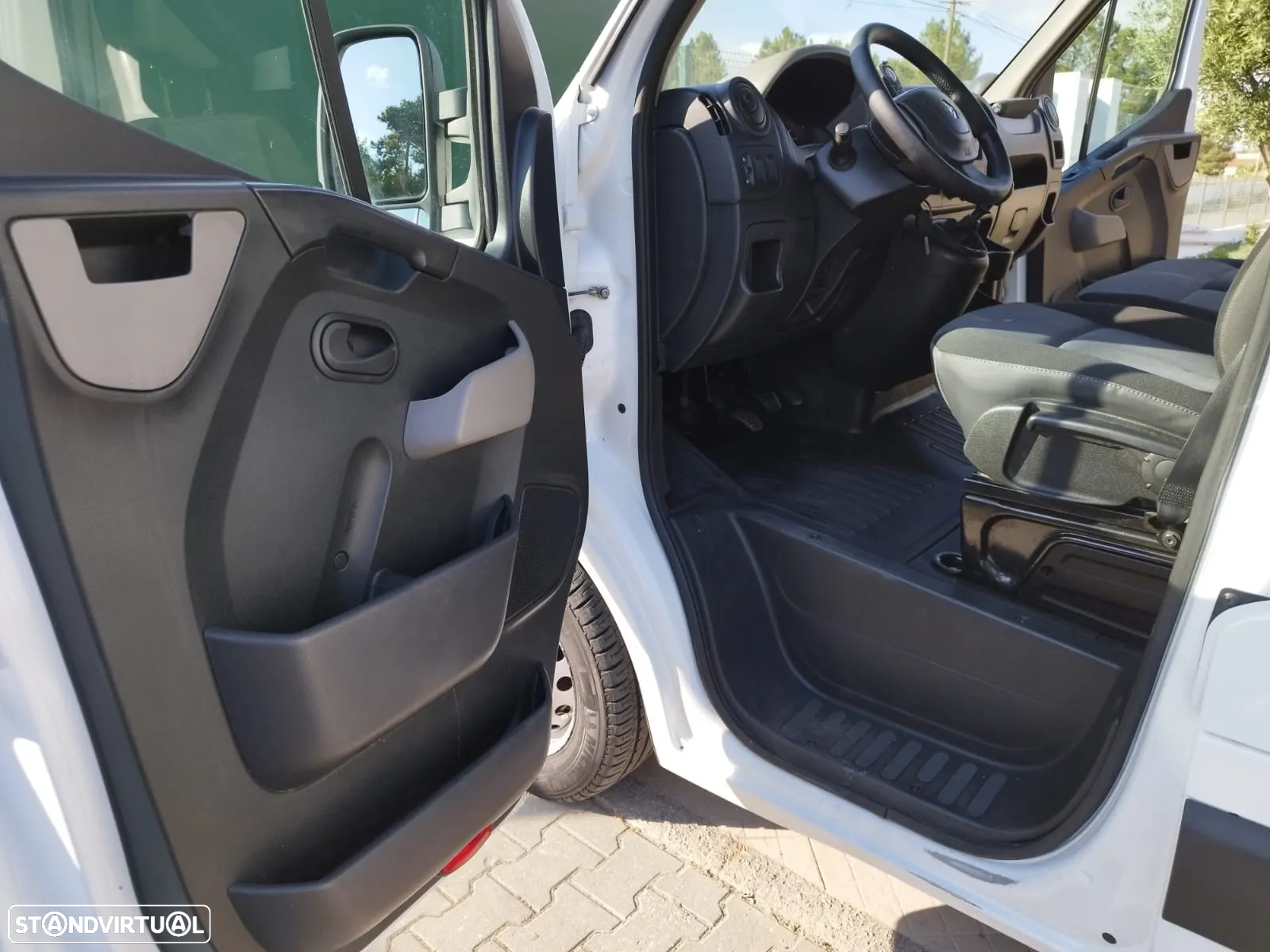Renault Master 2.3 125 cv L2H2 - 5