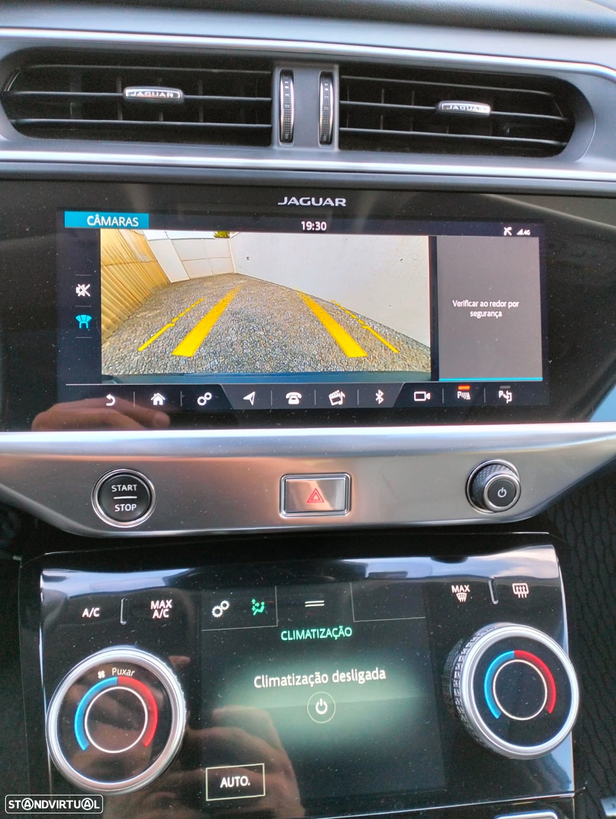 Jaguar I-Pace EV400 AWD R-DYNAMIC SE - 13