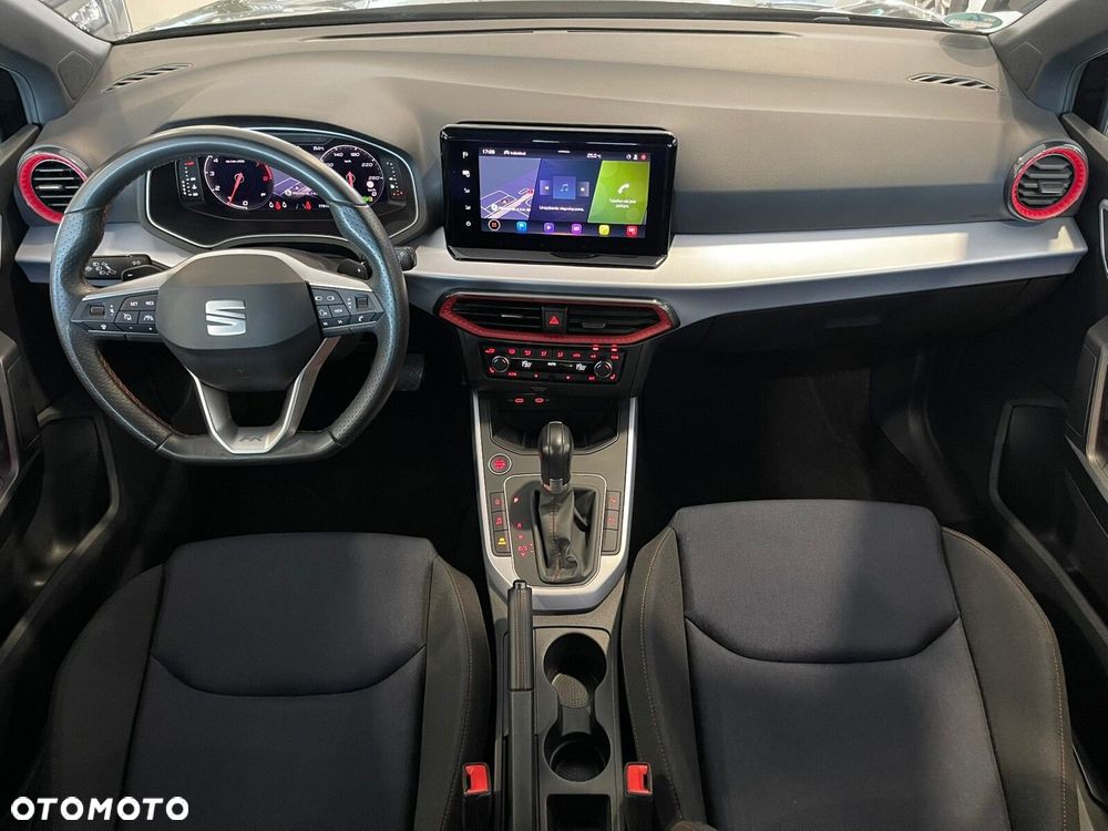 Seat Arona - 13