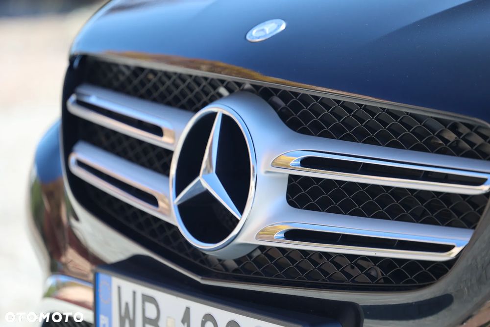 Mercedes-Benz GLC - 11