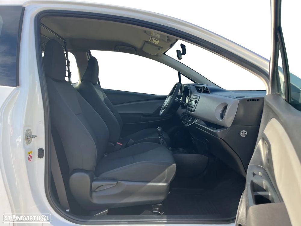 Toyota Yaris Bizz 1.4 D4D - 14
