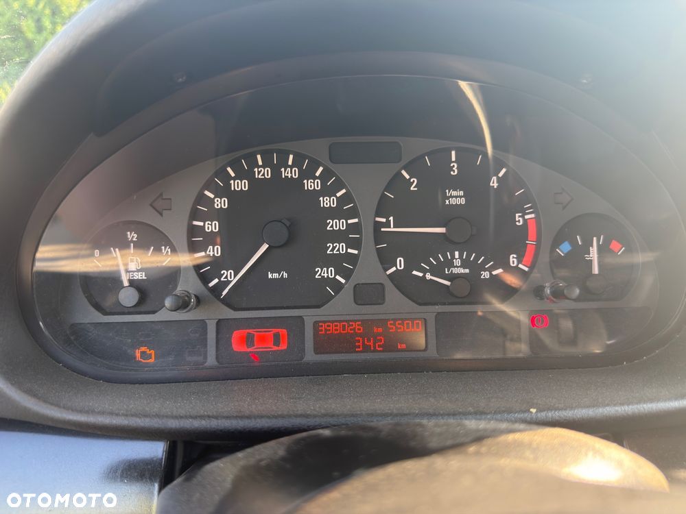 BMW Seria 3 318td - 7