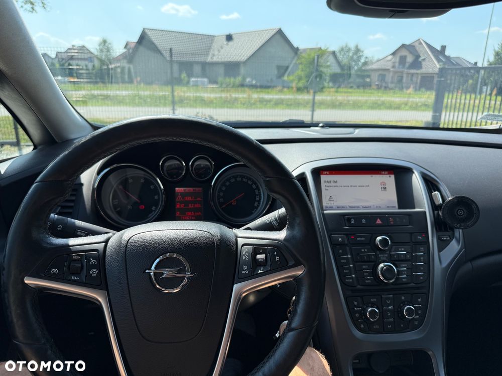 Opel Astra 1.6 CDTI Dynamic - 10