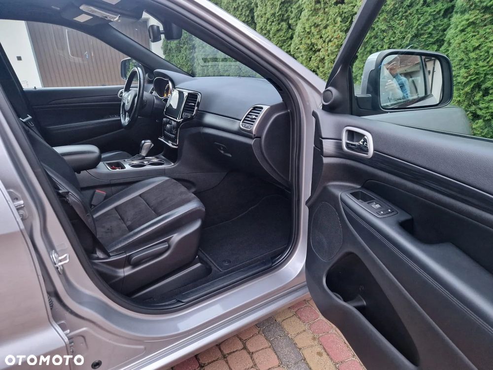 Jeep Grand Cherokee 3.6 V6 Laredo - 16