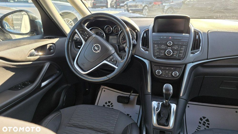 Opel Zafira - 20