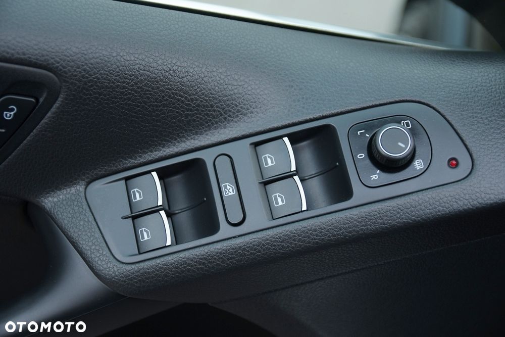 Volkswagen Tiguan 2.0 TDI 4Mot Sport&Style DSG - 28