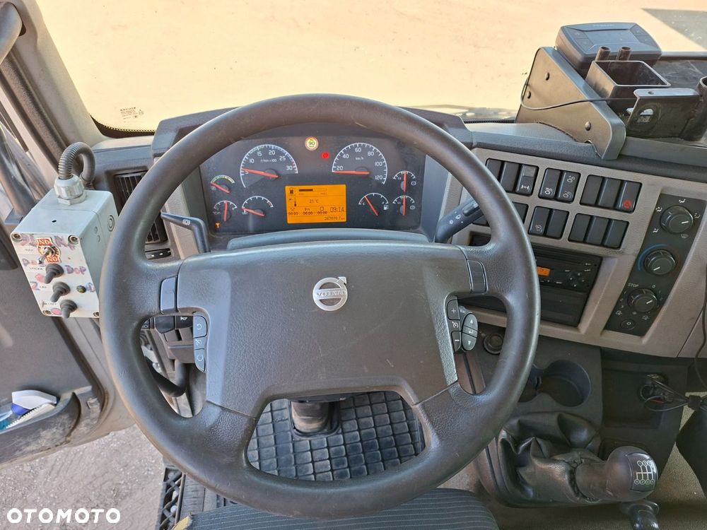 Volvo Fl 240 - 20
