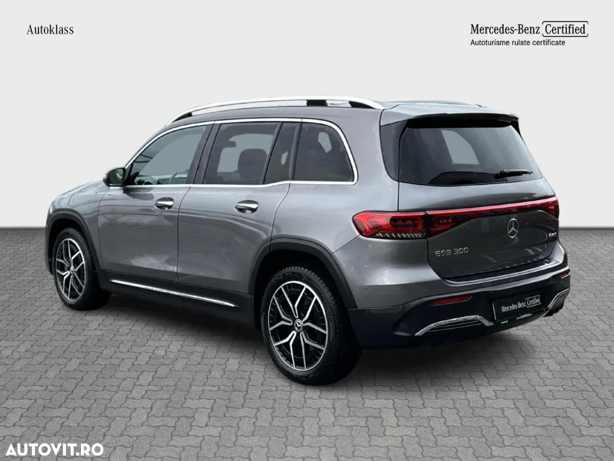 Mercedes-Benz EQB 300 4Matic AMG Line - 4
