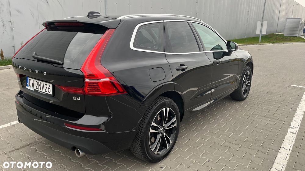 Volvo XC 60 B4 B Momentum Pro - 20