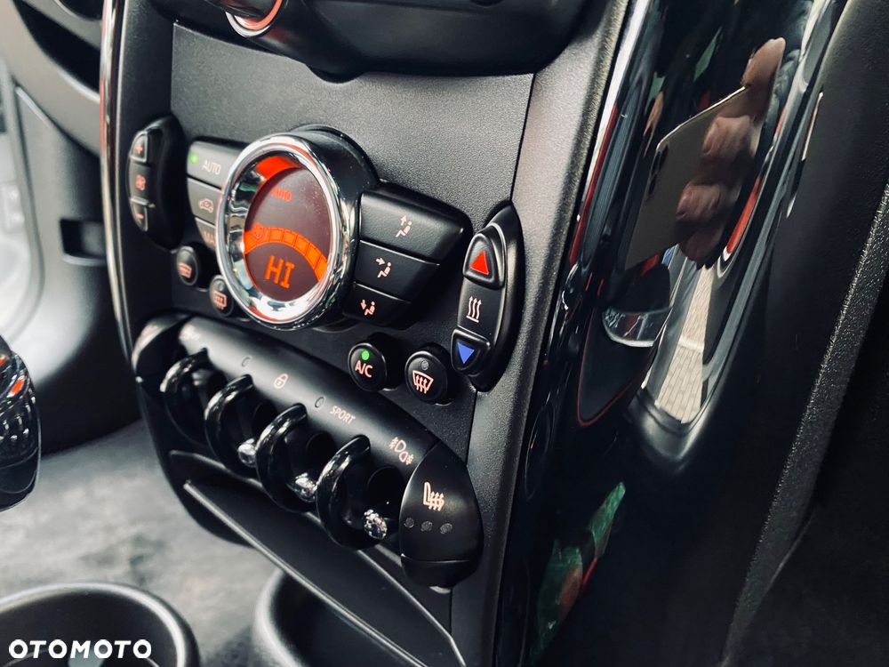 MINI John Cooper Works - 39