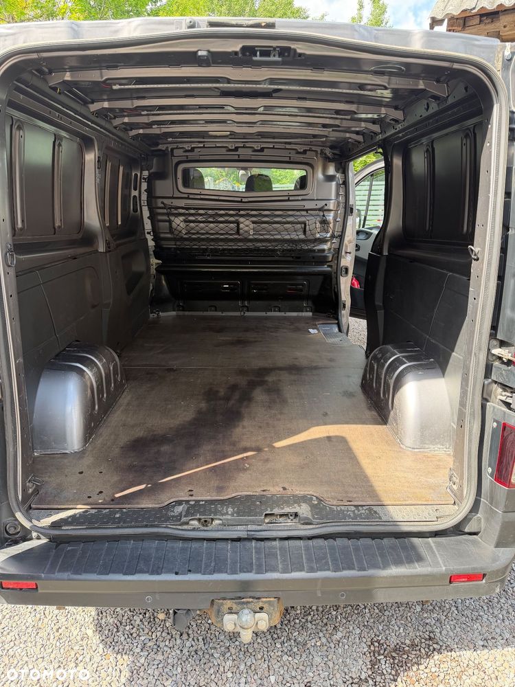 Renault Trafic - 11