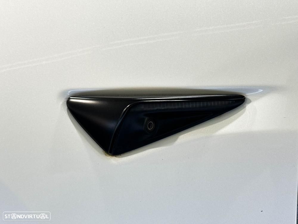 Tesla Model 3 Performance Dual Motor AWD - 17