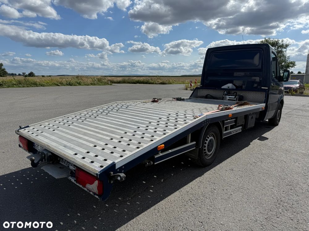 Mercedes-Benz Sprinter - 5