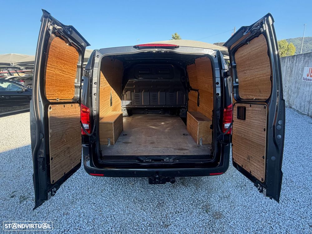 Mercedes-Benz Vito - 12