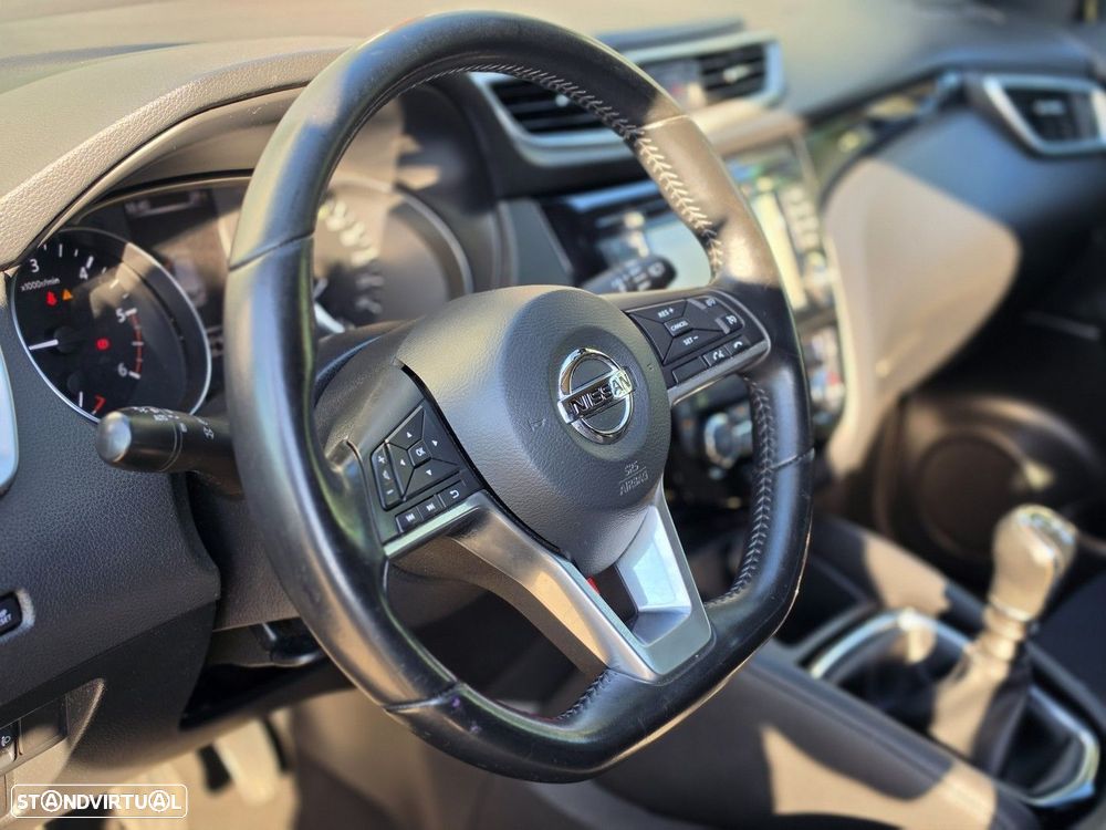 Nissan Qashqai 1.5 dCi N-Connecta - 5