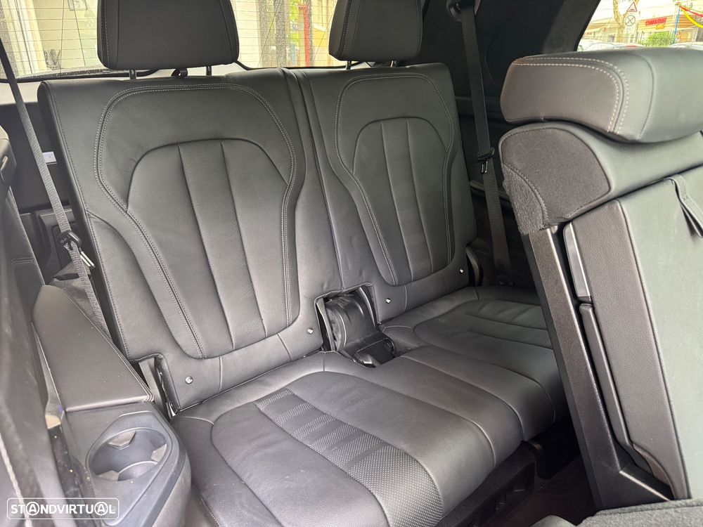 BMW X7 40 d xDrive Pack M - 10
