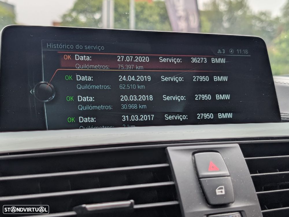 BMW 330 e iPerformance Line Luxury - 16