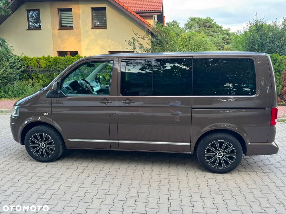 Volkswagen Multivan - 23