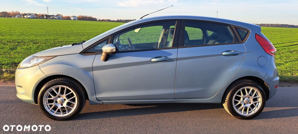 Ford Fiesta - 6