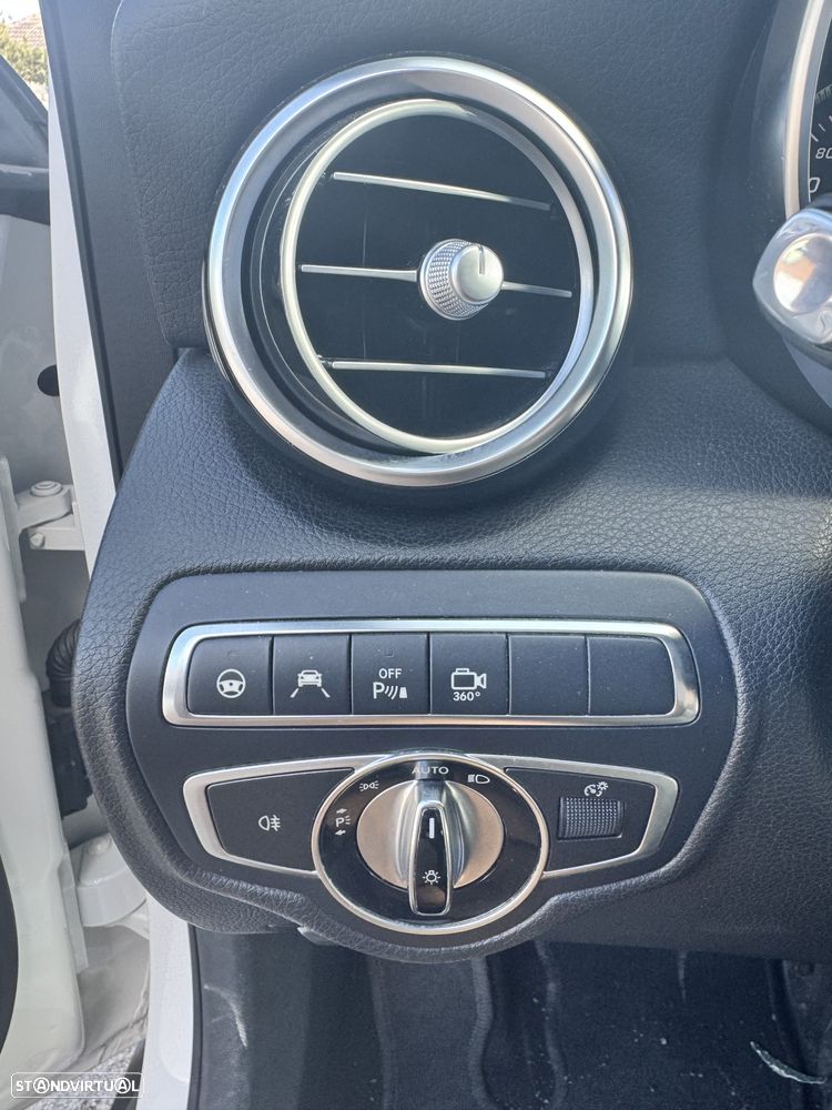 Mercedes-Benz GLC 220 d 4Matic 9G-TRONIC AMG Line - 9