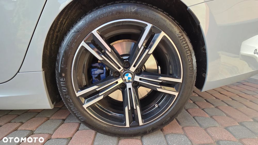 BMW Seria 3 330d xDrive mHEV M Sport sport - 10