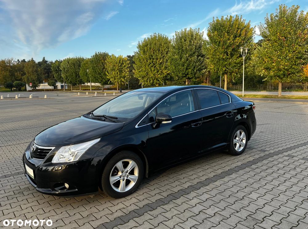 Toyota Avensis 1.8 Luna - 3