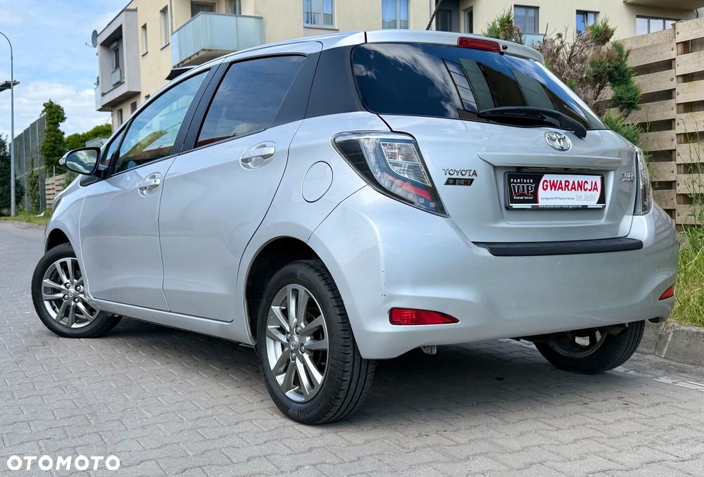 Toyota Yaris 1.33 Prestige - 4