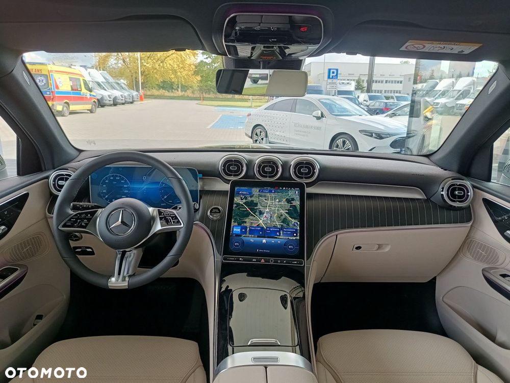 Mercedes-Benz GLC - 10