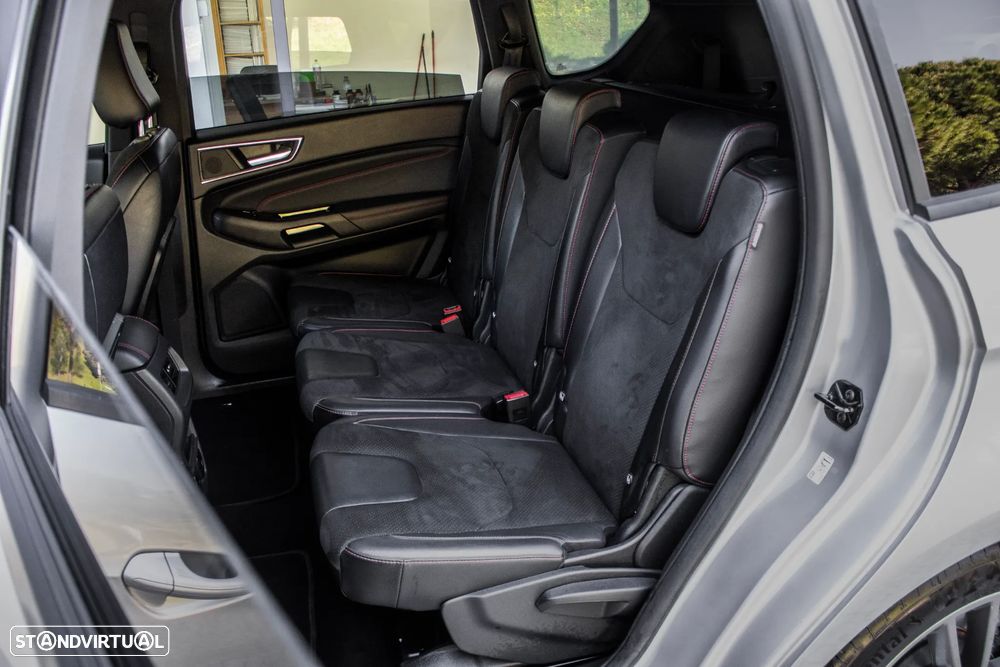 Ford S-Max 2.0 TDCi ST-Line - 32