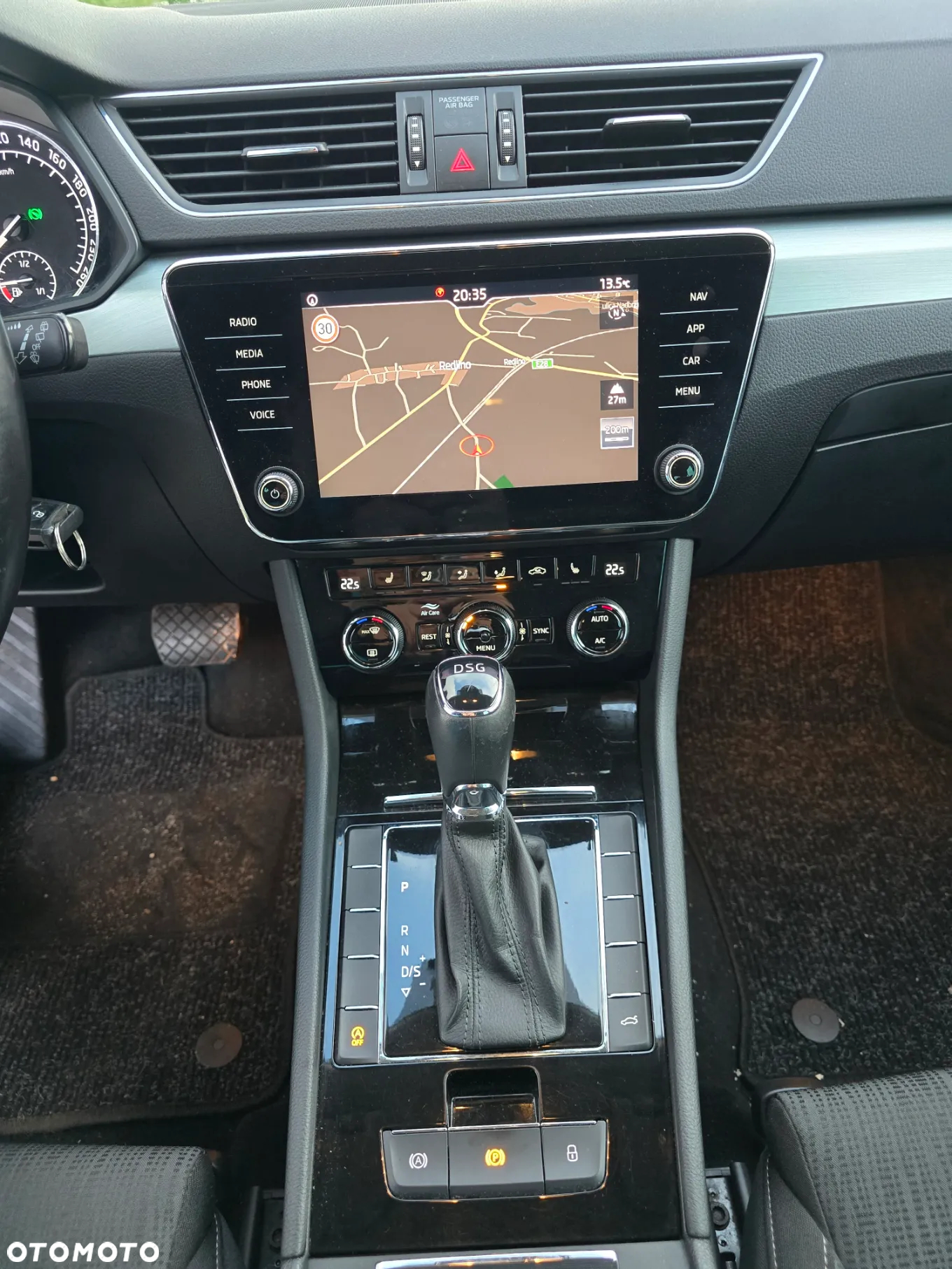 Skoda Superb 2.0 TDI Ambition DSG7 - 22