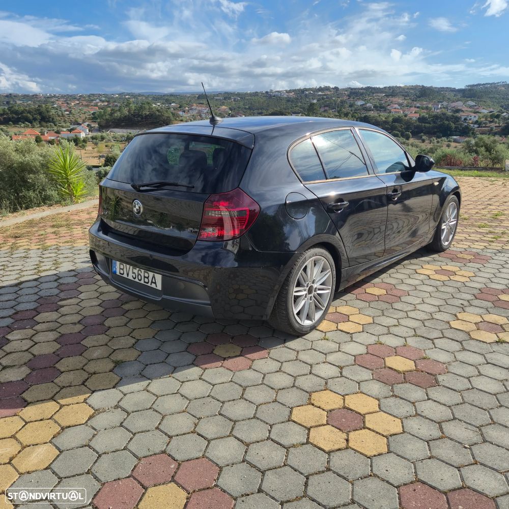 BMW 118 d Pack M - 4